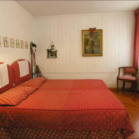 Walk On The Water ✧ 5 Minutes To Rialto Bridge Apartment Венеция Екстериор снимка