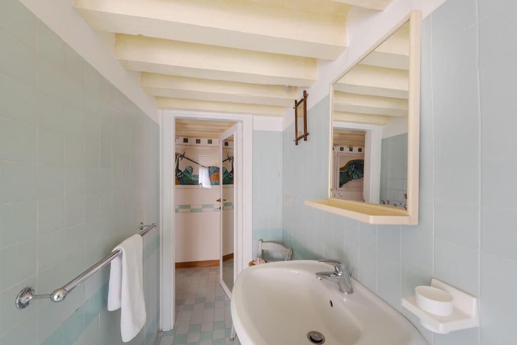Walk On The Water ✧ 5 Minutes To Rialto Bridge Apartment Венеция Екстериор снимка